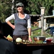 Faith Anacker from Fizzeology Foods