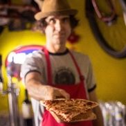 Glen Quaranta from Gianni's Pizza