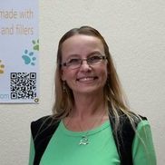 Rachael Wood from Bare Bones BARKtique