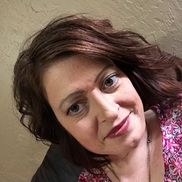 Leann Priebe from T & S Online Marketing