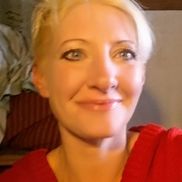 Ashley Ferguson from Earthe Homes and Off Grid Living