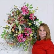 Jeanette Magee from Petals and Pearls Boutique LLC 