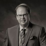 Rob Behm from VALLEY STUDIO OF PHOTOGRAPHY