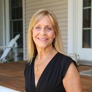 Lois DeCaro from Lois DeCaro Team of Fathom Realty NJ LLC