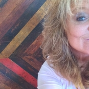 Shannin Betz from James & Company Antique Timbers and Flooring