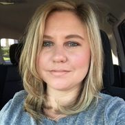 Elizabeth Strauss from Bee Organized