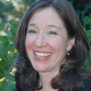 Meg Bond from Events By Meg, Staging/Organizing By Meg
