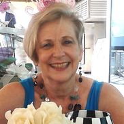 Becki Creighton from Flowers by Fudgie
