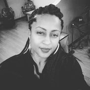 Monique Thompkins from The Hair Café
