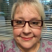 Christine Starr from Younique by Christine