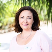 Alina Pekarsky from Virtual Homes Realty