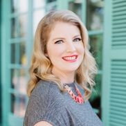 Emily Leach from Bird Dog Wedding