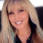 Rita Ragone Celebrity Makeup Artist Hairstylist Alignable