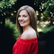 Magda Anderson from Seacret Direct