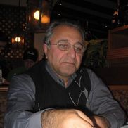Kaveh Ghasemi from Designing Home Inc.