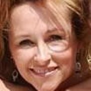 Kelly from Entrepreneur Wealth and Health Influencer