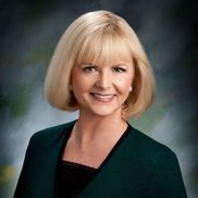 Lynne Bloomquist from Urban Nest Realty