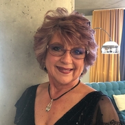 Donnis Hiskett from WOW Women of Wealthness