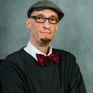 Lee Rowley from Lee Rowley Copywriting