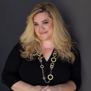 Debbie Quintana from Cole & Bennett Modern Day Gift Baskets