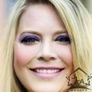 Elizabeth Robertson from Elizabeth Robertson - Results Real Estate