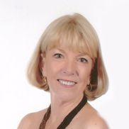 Vicki Saxon from Badgeman